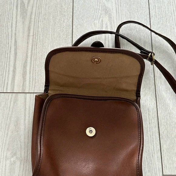 Vintage Small Brown Leather Crossbody Bag - Women - Picture 3 of 7